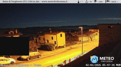 immagine della webcam nei dintorni di Monte Nerone: webcam Mercato