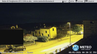 immagine della webcam nei dintorni di Monte Nerone: webcam Mercato
