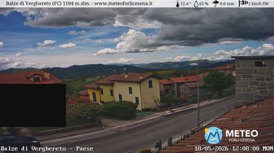 immagine della webcam nei dintorni di Perticara di Novafeltria: webcam Mercato
