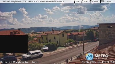 immagine della webcam nei dintorni di Chiusi della Verna: webcam Mercato