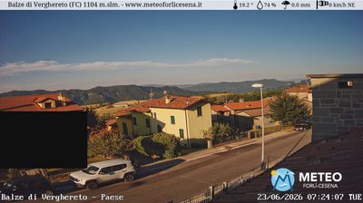 immagine della webcam nei dintorni di Chiusi della Verna: webcam Mercato