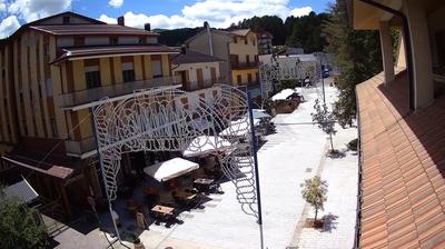immagine della webcam nei dintorni di Luzzi: webcam Camigliatello Silano