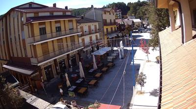 immagine della webcam nei dintorni di Camigliatello Silano: webcam Spezzano della Sila
