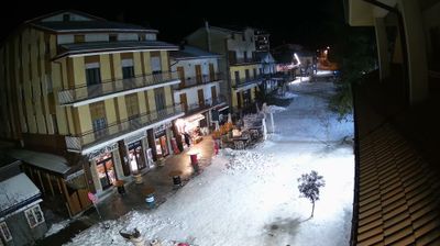 immagine della webcam nei dintorni di Spezzano della Sila: webcam Camigliatello Silano