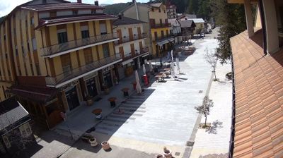 immagine della webcam nei dintorni di San Giovanni in Fiore: webcam Camigliatello Silano