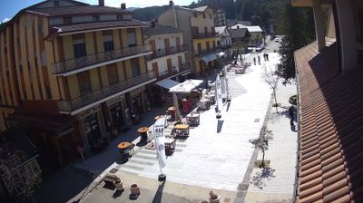 immagine della webcam nei dintorni di Schiavonea di Corigliano: webcam Camigliatello Silano