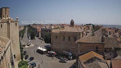immagine della webcam nei dintorni di Bonefro: webcam Serracapriola