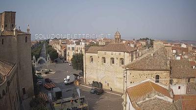immagine della webcam nei dintorni di Marina di Lesina: webcam Serracapriola