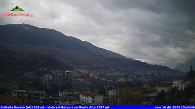 immagine della webcam nei dintorni di Alatri: webcam Civitella Roveto