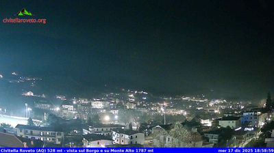 immagine della webcam nei dintorni di Monte Livata: webcam Civitella Roveto