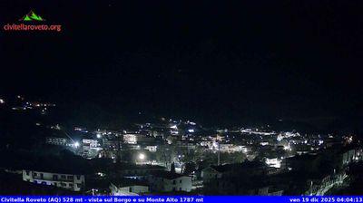 immagine della webcam nei dintorni di Castellafiume: webcam Civitella Roveto