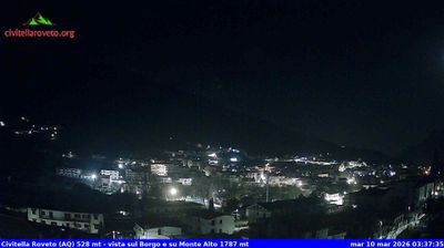 immagine della webcam nei dintorni di Vallepietra: webcam Civitella Roveto