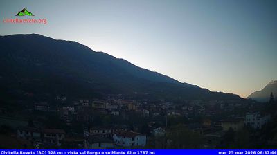 immagine della webcam nei dintorni di Isola del Liri: webcam Civitella Roveto