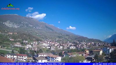 immagine della webcam nei dintorni di Campo Catino: webcam Civitella Roveto