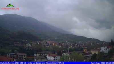 immagine della webcam nei dintorni di Camporotondo: webcam Civitella Roveto