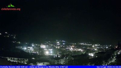 immagine della webcam nei dintorni di Tecchiena: webcam Civitella Roveto