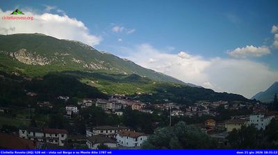 immagine della webcam nei dintorni di Campo Catino: webcam Civitella Roveto