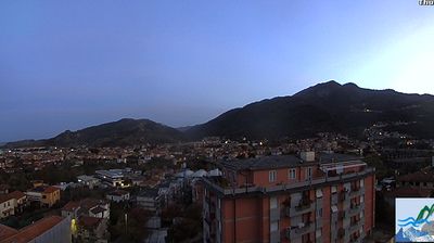 immagine della webcam nei dintorni di Lido Di Camaiore: webcam Massa