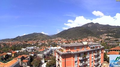 immagine della webcam nei dintorni di Pietrasanta: webcam Massa