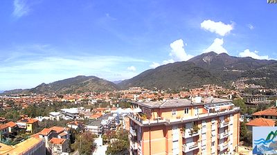 immagine della webcam nei dintorni di Viareggio: webcam Massa