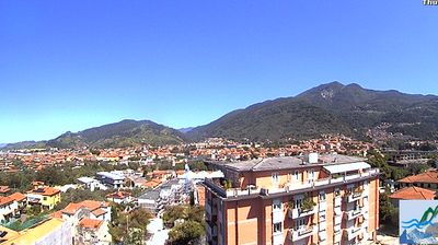 immagine della webcam nei dintorni di Marina Di Pietrasanta: webcam Massa
