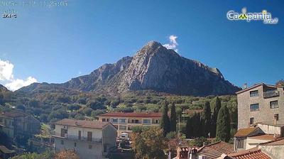 immagine della webcam nei dintorni di Camerota: webcam San Giovanni a Piro