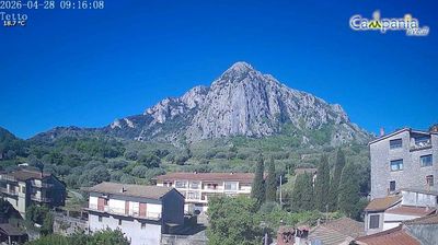 immagine della webcam nei dintorni di Praia a Mare: webcam San Giovanni a Piro