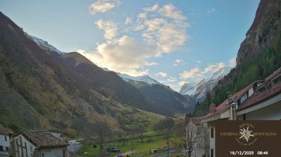 immagine della webcam nei dintorni di Sassotetto: webcam Montemonaco