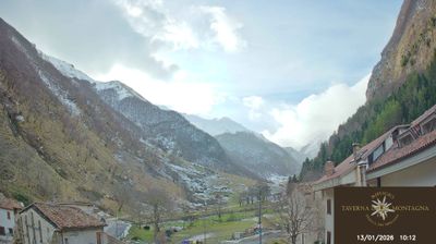 immagine della webcam nei dintorni di Sarnano: webcam Montemonaco