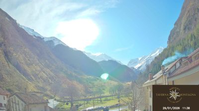 immagine della webcam nei dintorni di Arquata del Tronto: webcam Montemonaco