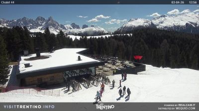 immagine della webcam nei dintorni di San Martino di Castrozza: webcam Bellamonte
