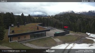 immagine della webcam nei dintorni di Ski Area Alpe Lusia: webcam Bellamonte