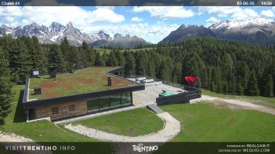 immagine della webcam nei dintorni di Moena: webcam Bellamonte