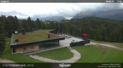 immagine della webcam nei dintorni di Moena: webcam Bellamonte