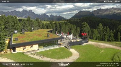 immagine della webcam nei dintorni di Primiero San Martino di Castrozza: webcam Bellamonte