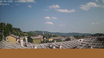 immagine della webcam nei dintorni di Bosco Chiesanuova: webcam Sant'Anna d'Alfaedo