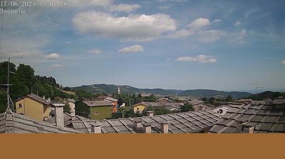 immagine della webcam nei dintorni di Passo delle Fittanze: webcam Sant'Anna d'Alfaedo