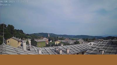 immagine della webcam nei dintorni di Bosco Chiesanuova: webcam Sant'Anna d'Alfaedo