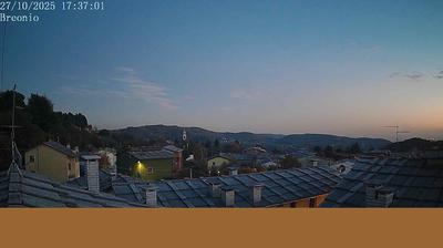 immagine della webcam nei dintorni di Brenzone sul Garda: webcam Sant'Anna d'Alfaedo