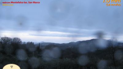 immagine della webcam nei dintorni di Sellano: webcam Montefalco