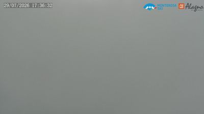 immagine della webcam nei dintorni di Riva Valdobbia: webcam Passo dei Salati