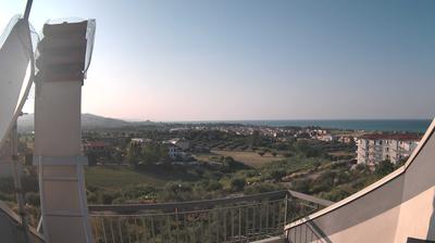 immagine della webcam nei dintorni di Tortoreto: webcam Scerne