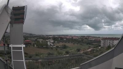 immagine della webcam nei dintorni di Pineta: webcam Scerne
