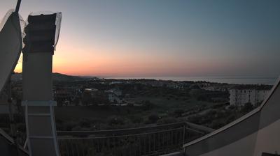 immagine della webcam nei dintorni di Santa Filomena: webcam Scerne