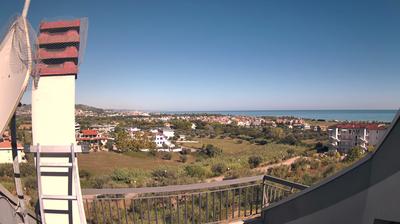 immagine della webcam nei dintorni di Loreto Aprutino: webcam Scerne