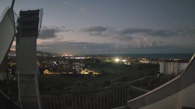 immagine della webcam nei dintorni di Tortoreto: webcam Scerne