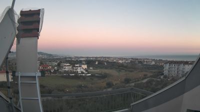 immagine della webcam nei dintorni di Pineta: webcam Scerne