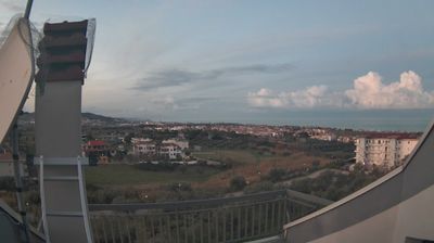 immagine della webcam nei dintorni di Penne: webcam Scerne