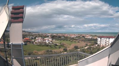 immagine della webcam nei dintorni di Loreto Aprutino: webcam Scerne