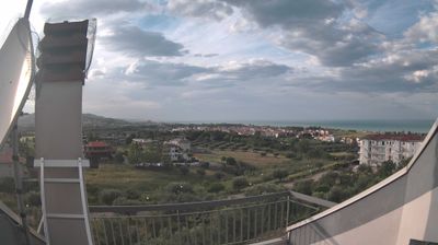 immagine della webcam nei dintorni di Penne: webcam Scerne